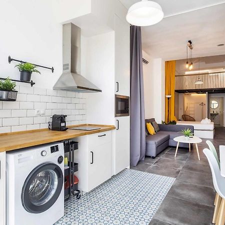 Noguera A Apartment On The Beach บาเลนเซีย ภายนอก รูปภาพ